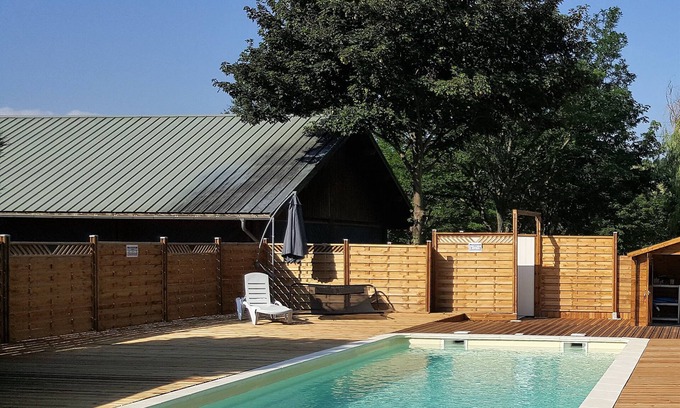 Saint-Andre-d'Embrun House | Groundhog Bungalow ...