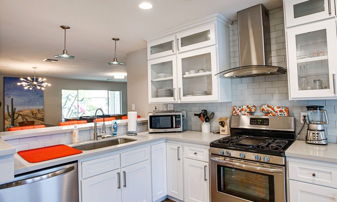 Village Grove House | Group Friendly, Ideal Location, with Private Saltwater Heated Pool