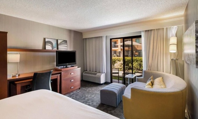 Downtown Village House | Group Getaway! 3 Relaxing Units Near Newport Beach! Outdoor Pool, Pet-friendly