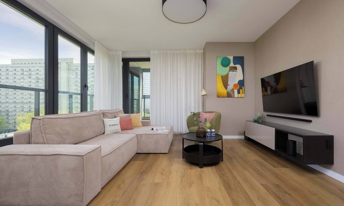 Mirow Apartment | Grzybowska 37/106 Warsaw | Sophisticated Apartment | Prestige | Balcony | Parkin