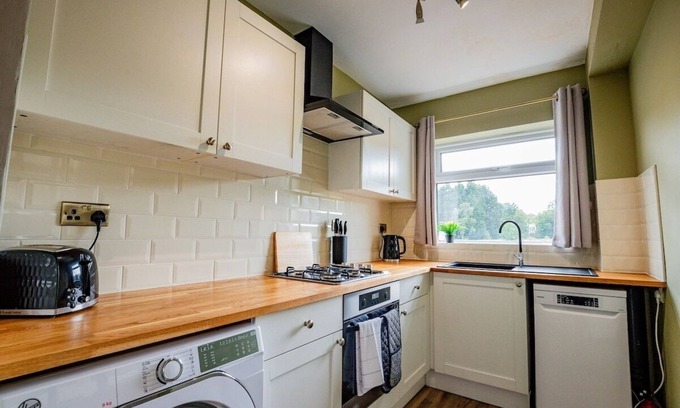 Ashbourne House | Guest Homes | Mayfield House