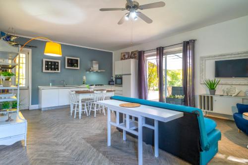 Platamona House | Guest House Abbacurrente