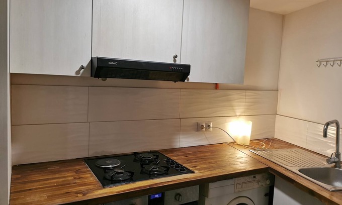 Chateauneuf-Grasse House | guest house with garden and pool