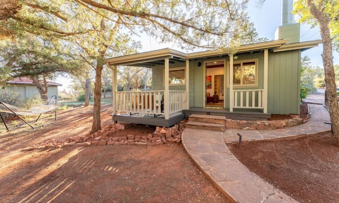 West Sedona Apartment | Guest House @ Juniper Ranch | Private, Views, King