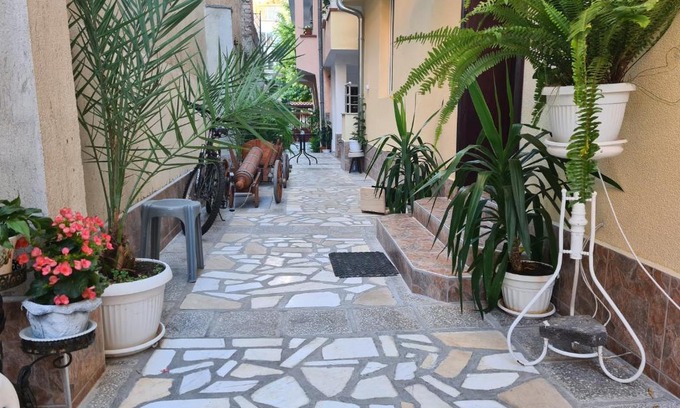 Nessebar New Town House | Guest Rooms Kostovi