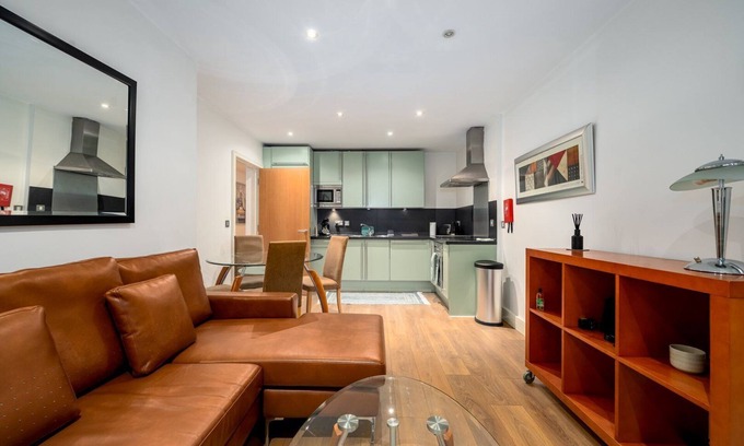 Portsoken Apartment | GuestReady - A prime stay in the heart of London