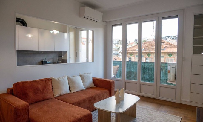Vernier Apartment | GuestReady - Modern comfort near Nice market