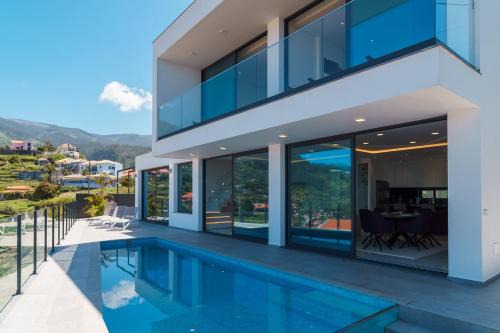 Ponta do Sol Villa | GuestReady - Sunset Heaven Villa