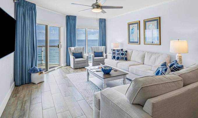 Pensacola Beach Condo | Gulf-Front Retreat with Stunning Views at Emerald Isle 1006!
