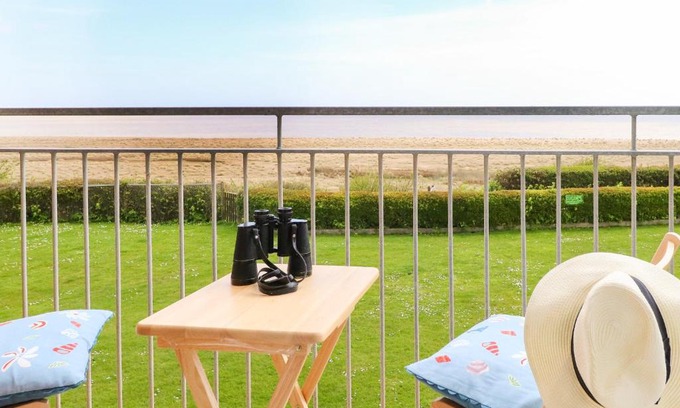 Kessingland House | Gull Cottage