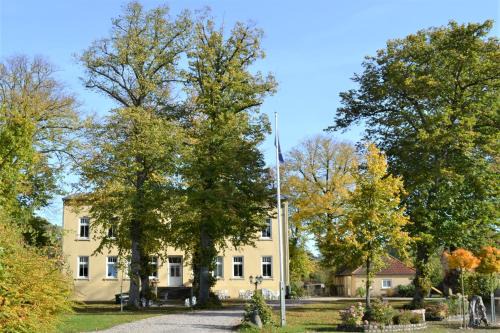 Katharinenhof Apartment | Gutshaus U4