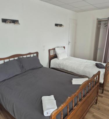 Champeix Bed & Breakfast | Hôtel du Centre