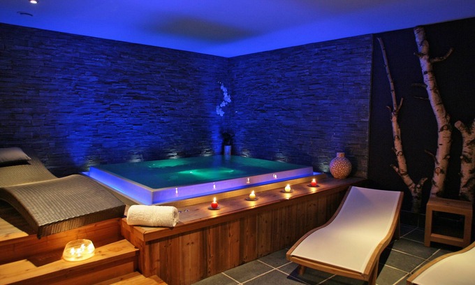 Correncon-en-Vercors Hotel | Hôtel et SPA Les Clarines