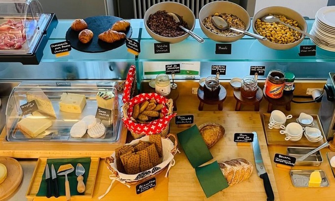 Cossonay Hotel | Hôtel le Funi