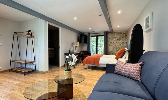 Costieres Hotel | Hôtel le Galambre