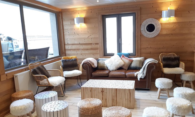Valloire Hotel | Hôtel Les Essarts