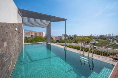 Son Tra Villa | Hùng Villa 5br Full Ac Quite -Rooftop Pool- Bida- New