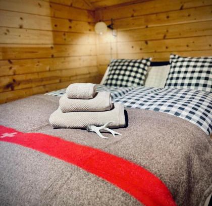 Blatten bei Naters Apartment | Hüttli Chalet mit atemberaubendem Weitblick