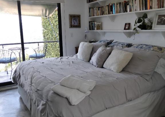 Loma Bonita House | Habitación con vista al lago