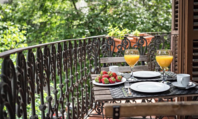 L'Antiga Esquerra de l'Eixample Apartment | Habitat Apartments Barcelona Balconies