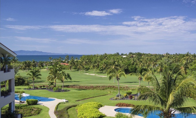 Punta de Mita Condo | Hacienda de Mita Ocean View Penthouse, Golf Cart, Maid, Premier Golf Membership