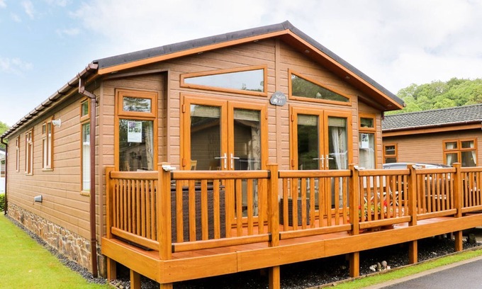 Narberth Cottage | HAFAN (LODGE 85), pet friendly, character holiday cottage in Kilgetty