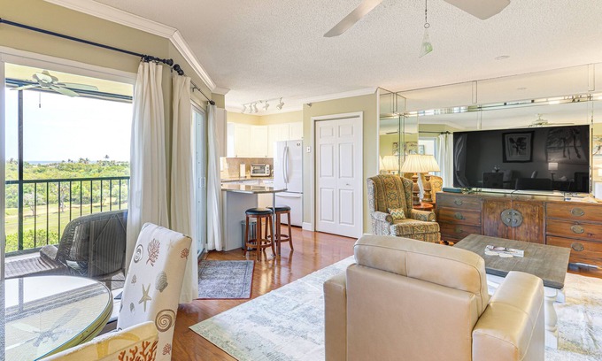 Jupiter Condo | Half-Mi to Jupiter Beach: Condo w/Ocean Views!