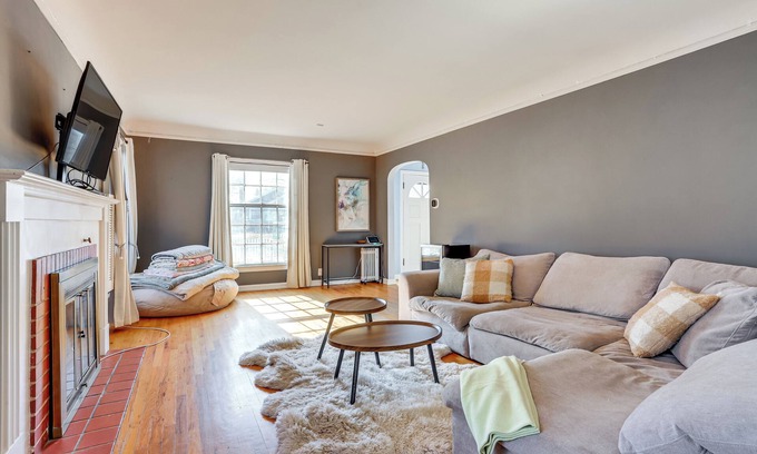Greeley House | Half-Mi to UNC: Historic Dtwn Greeley Home