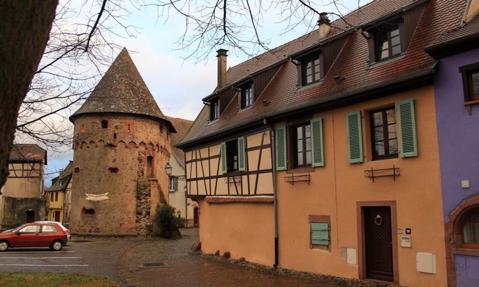 Ammerschwihr House | Half-timbered house with terrace