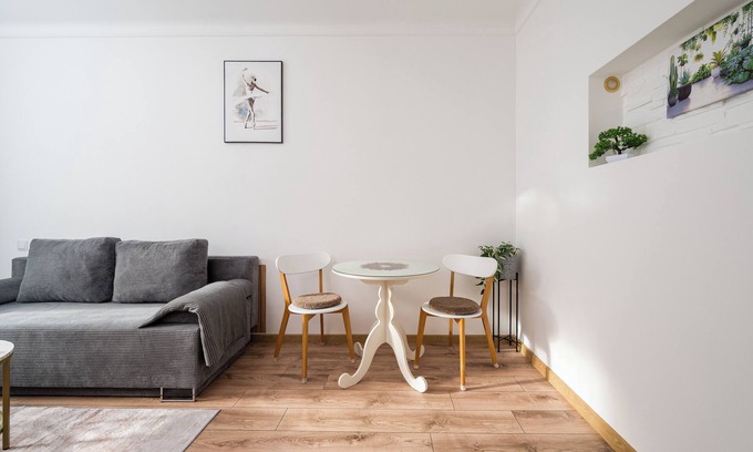 Nowa Praga Apartment | Hallera Central Studio