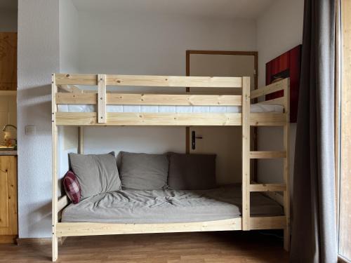 Orelle Apartment | Hameau 6 002 - SPA & PISCINE studio 4 pers