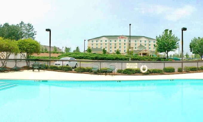 Town Center Hotel | Hampton Inn Atlanta-Town Center/Kennesaw