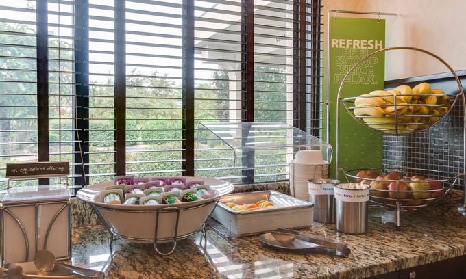 Dickson Hotel | Hampton Inn Dickson