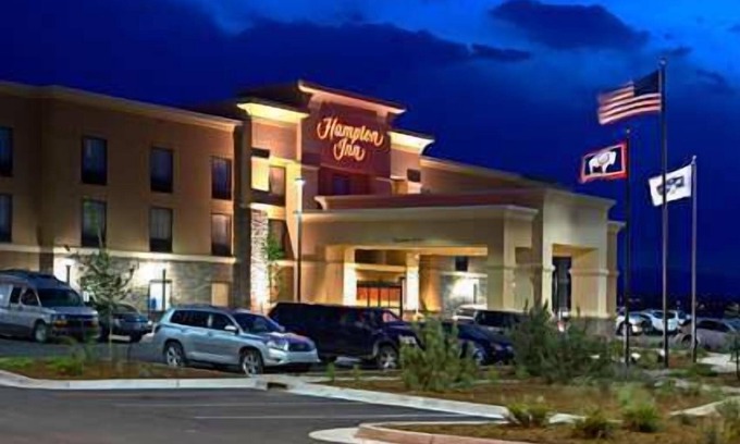 Sheridan Hotel | Hampton Inn Sheridan