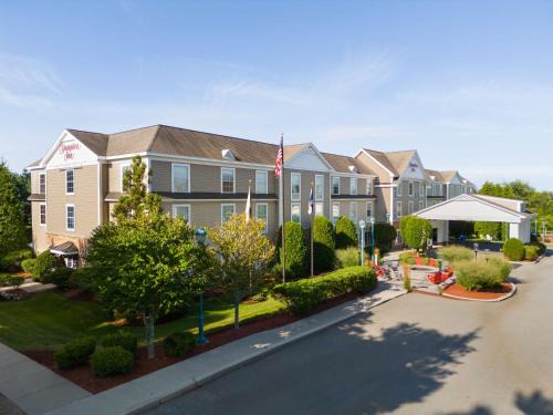 Wakefield-Peacedale Hotel | Hampton Inn South Kingstown - Newport Area