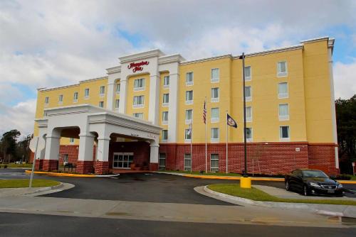 Suffolk Hotel | Hampton Inn- Suffolk