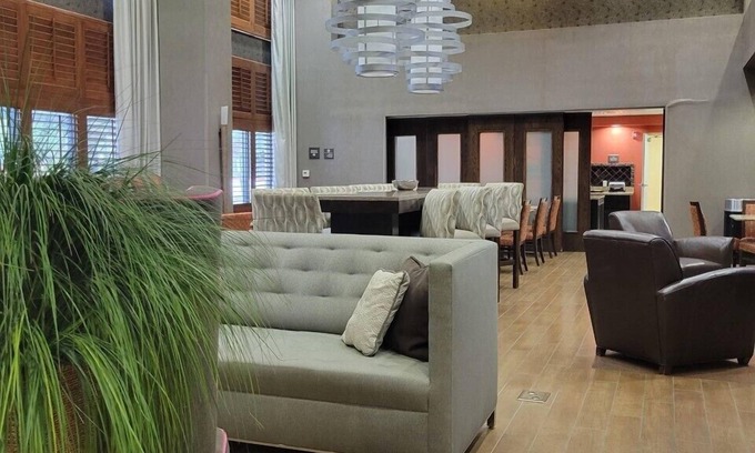 McNeil Hotel | Hampton Inn & Suites Austin Cedar Park-Lakeline