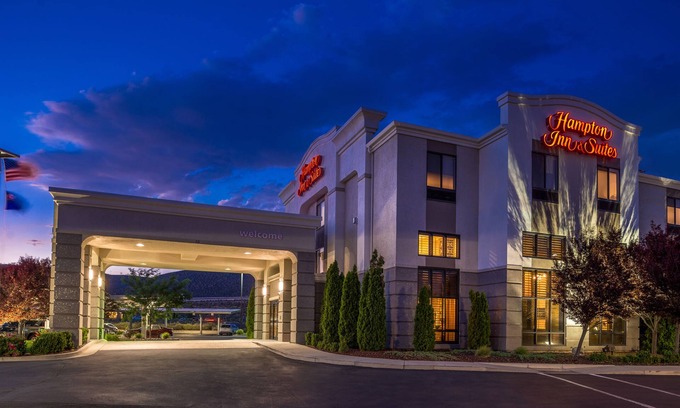 Carson City Hotel | Hampton Inn & Suites Carson City