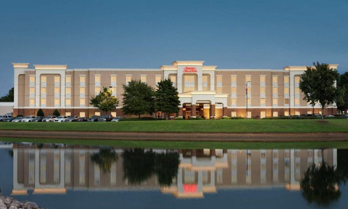 Gunter Afs Hotel | Hampton Inn & Suites Montgomery-EastChase