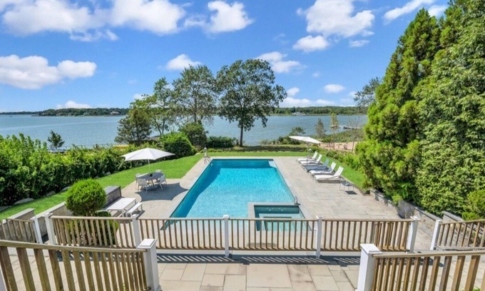 Hampton Bays House | Hamptons Waterfront Estate