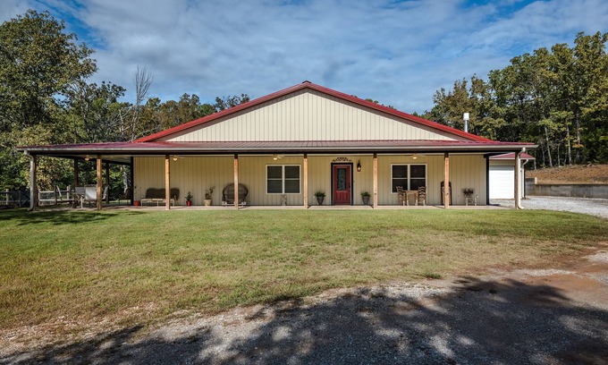 Huntsville House | Hannah House ~ Your Vacation Awaits!