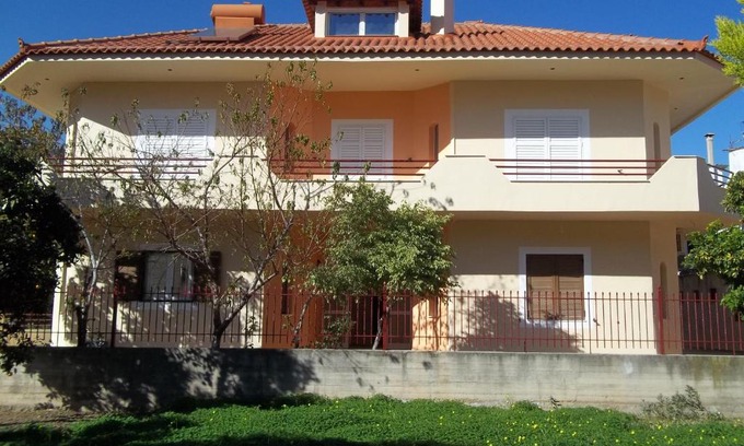 Livadi Apartment | Happy Days Apartment