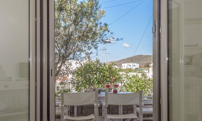 Adamas House | Happy Stay Apartment