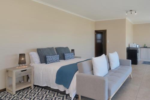 Struisbaai Apartment | Happy Tides In Struisbaai