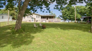 Gilbertsville House | Harbor House in Gilbertsville