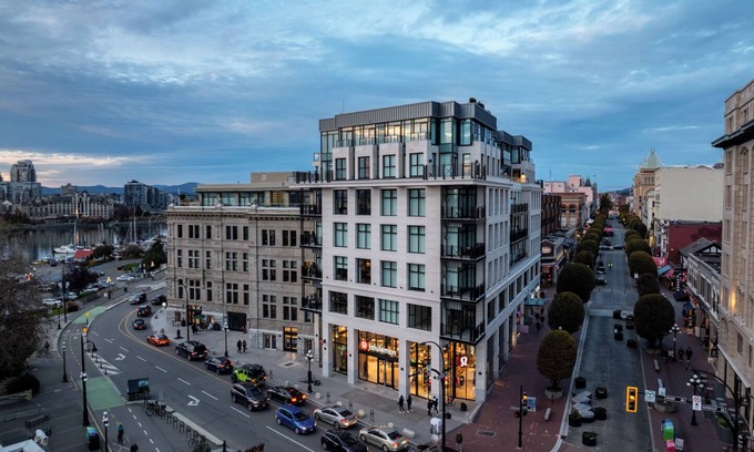 Inner Harbour Condo | Harbour Heaven