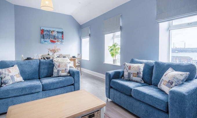 Milford Haven Apartment | Harbour Heights - 2 Bed Apartment - Milford Haven