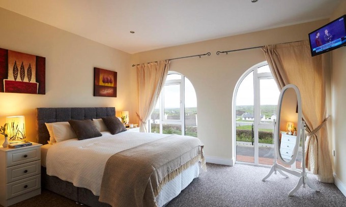 Doolin House | Harbour View B&B