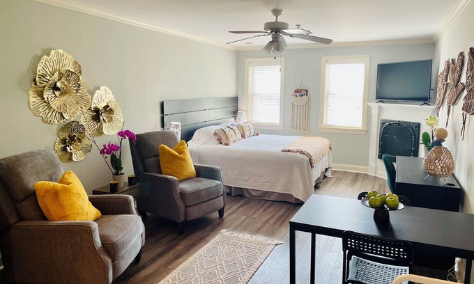 Doylestown Bed & Breakfast | Hargrave House B & B