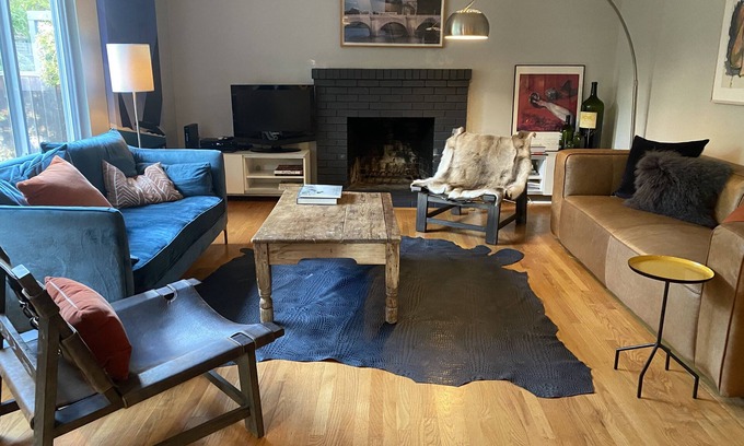 Yountville House | Harvest House - Steps From Everything in Yountville #TOY517167